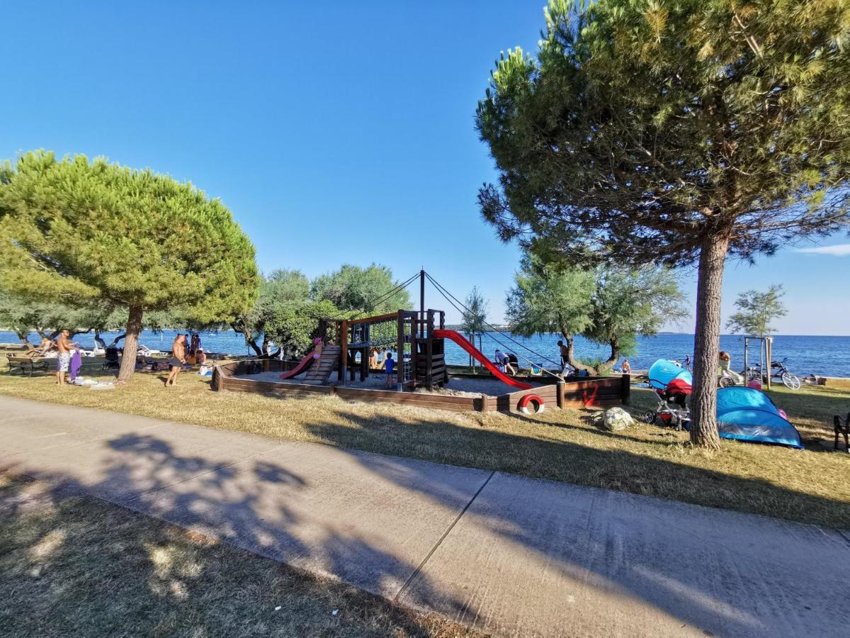 Ivan B&B, 5 Star Superior Room, Near The See And Park Novigrad Istria Exteriér fotografie
